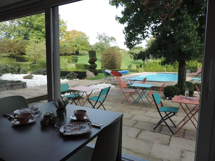 Walcourt Au Bout De Mes Reves Bed & Breakfast エクステリア 写真