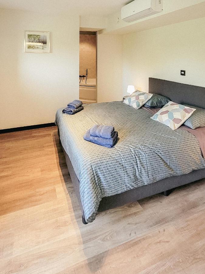 Walcourt Au Bout De Mes Reves Bed & Breakfast エクステリア 写真